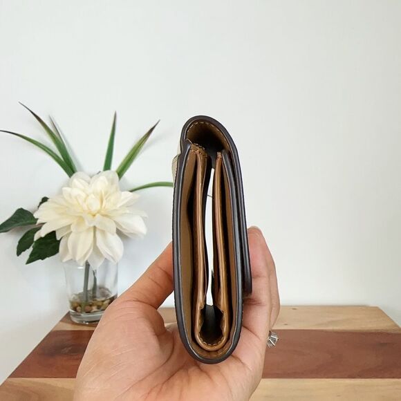 NWT‎ Coach Small Trifold Wallet In Signature Canvas With Floral Cluster Print - Picture 6 of 9